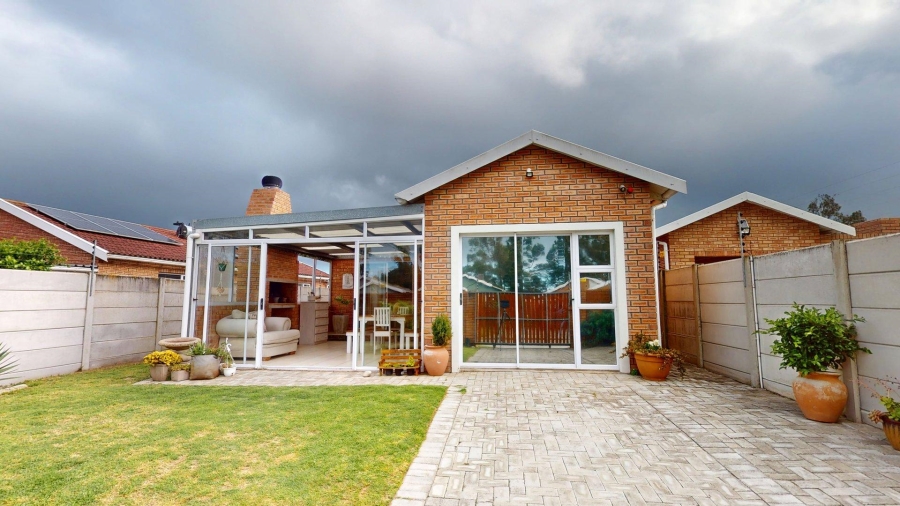 3 Bedroom Property for Sale in Pinelands Eastern Cape